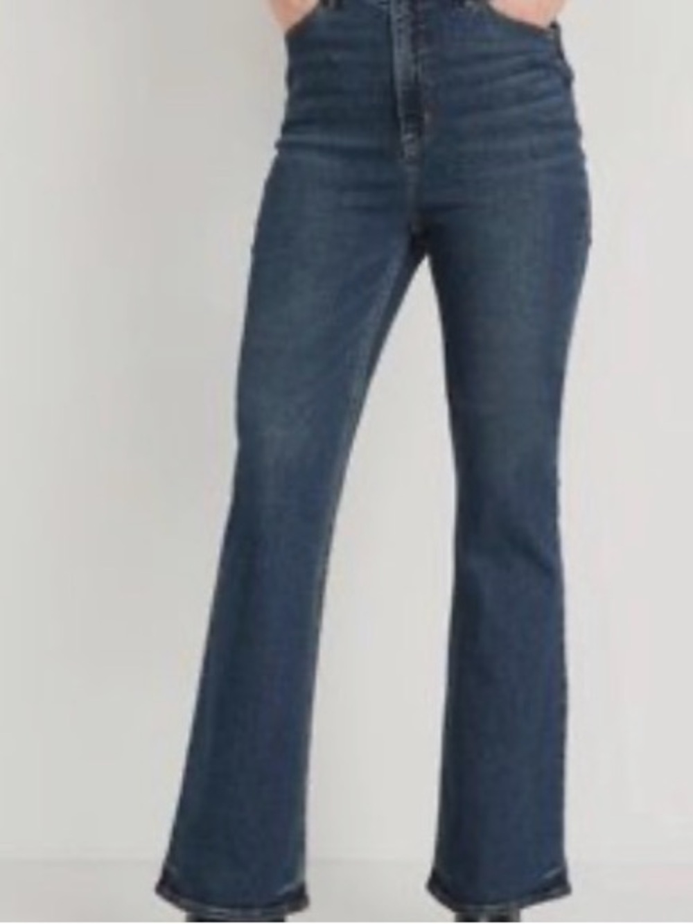 Old Navy Higher High-Rise Crop Flare Jeans Womens Sz 8 Secret Smooth Pockets.